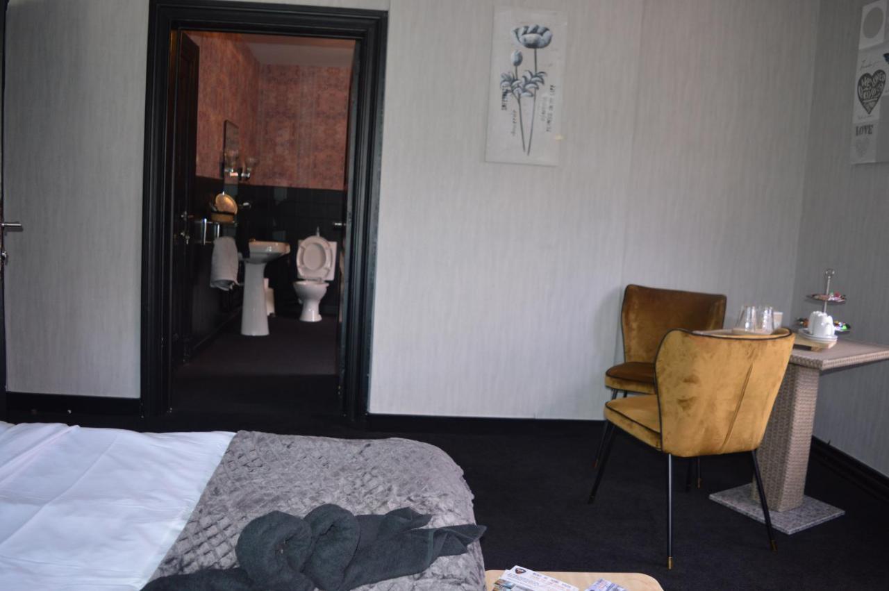 Luxury Spa Hotel - Francofolies Exterior photo